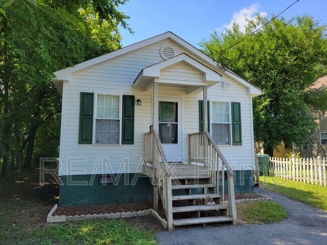 Photo - 409 Hunter St