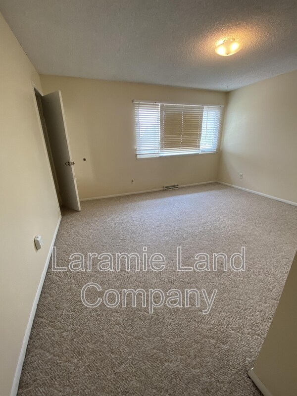 Photo - 1211 Downey St