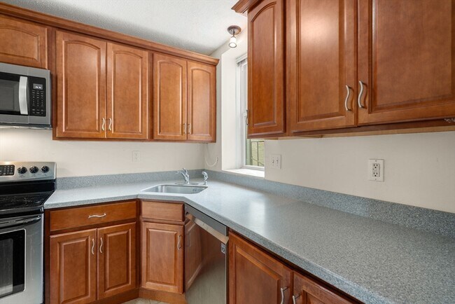 Photo - 1419 Commonwealth Ave Unit 404