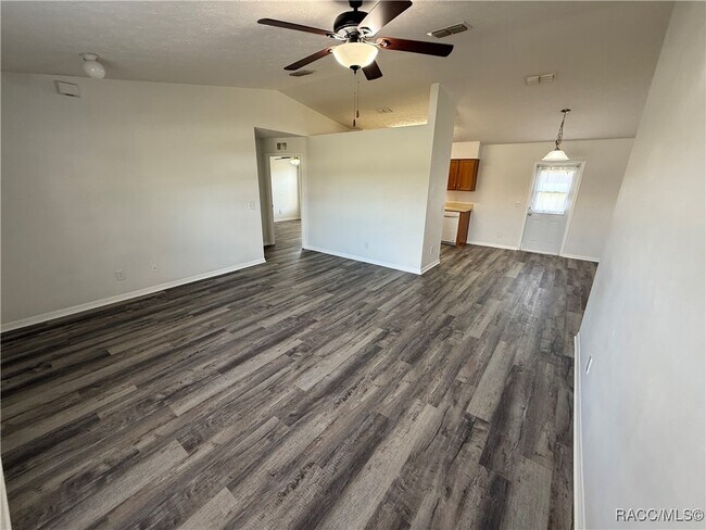 Photo - 3844 S Swan Terrace