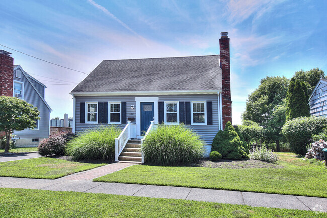 Building Photo - 182 Longdean Rd Rental