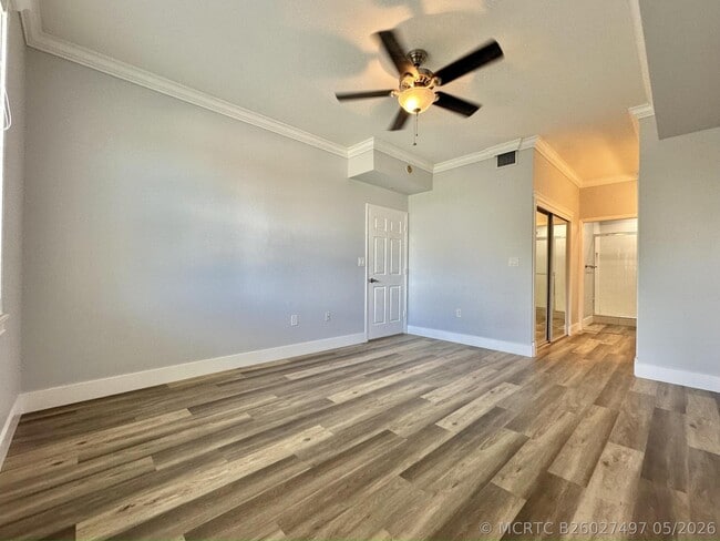 Building Photo - 27 Royal Palm Way Unit 406