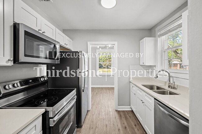 Photo - 5204 Astral St