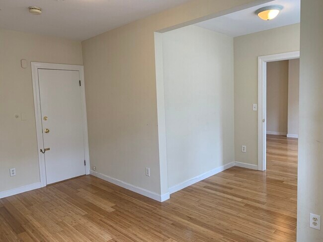 Photo - 341 Cambridge St Unit 2