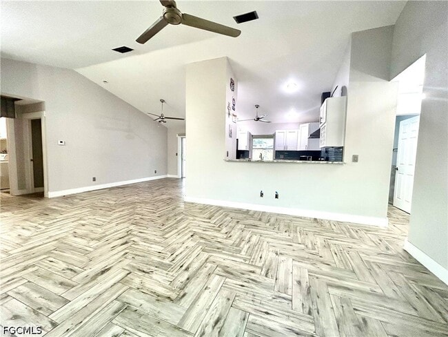 Photo - 210 SE 1st Pl