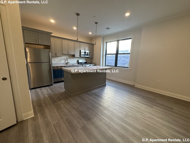 Photo - 605 Broadway Condo Unit 304