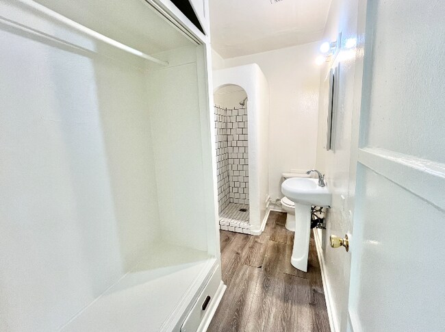 Photo - 2608 Normandie Ave Unidad 15