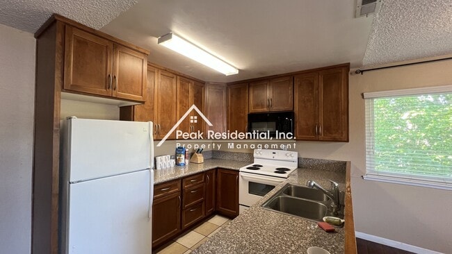 5555 Keoncrest Cir Unit 4