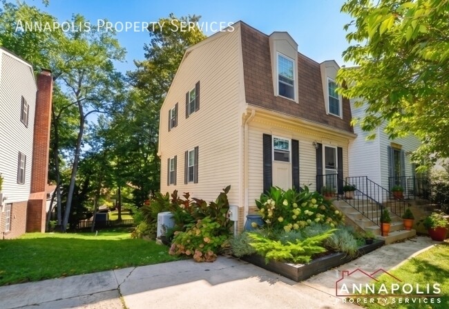 Photo - 17 Mooring Point Ct