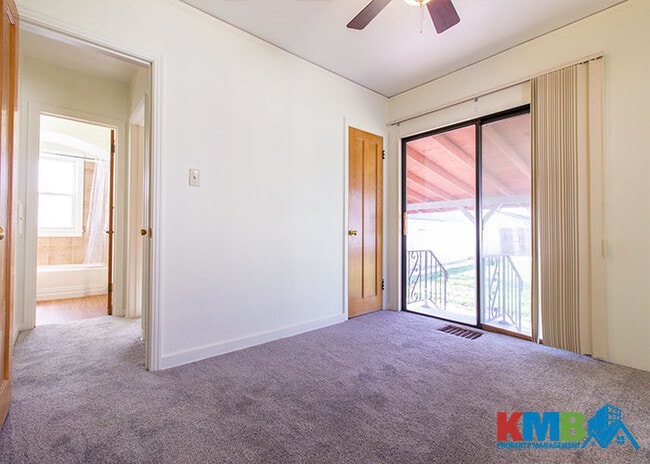 Photo - 839 14th St NE