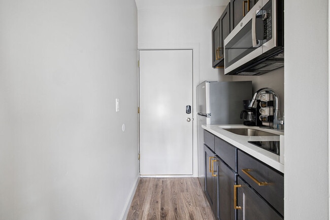 Photo - Cottage Suites
