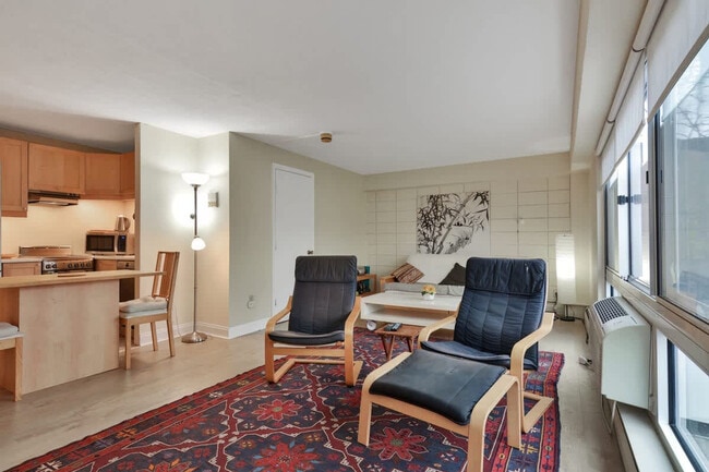 Photo - 4 Trowbridge Pl Unidad SI FL3-ID1593872P