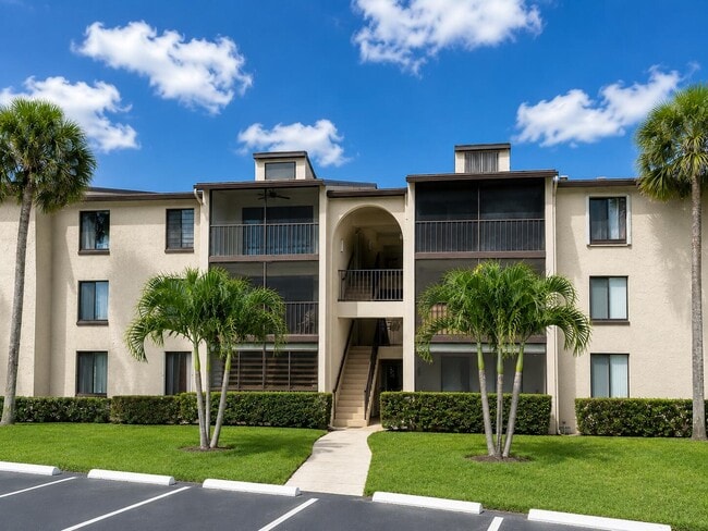 627 Sea Pine Way Unidad C2