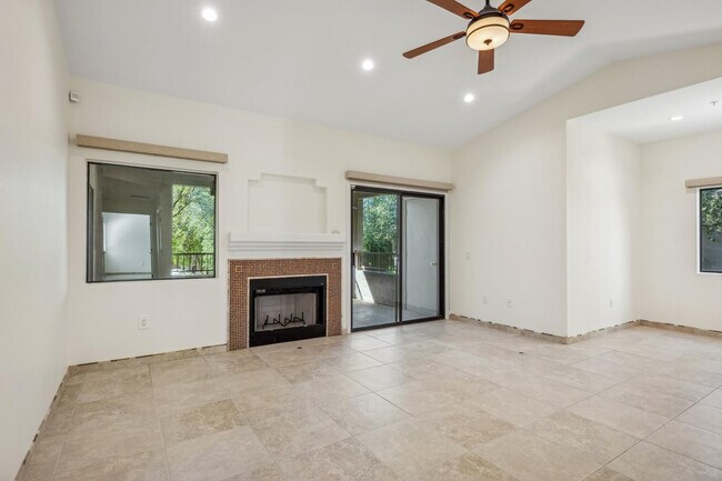 Photo - 15050 N Thompson Peak Pkwy Unit 2053