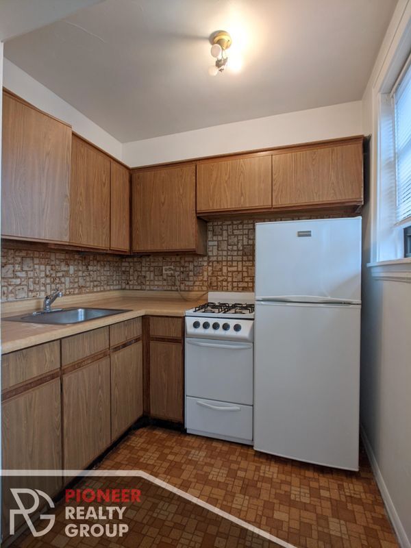 Photo - 739 W Belmont Ave Unit 318