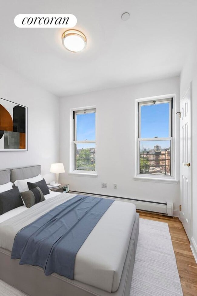 Photo - 824 St Nicholas Ave