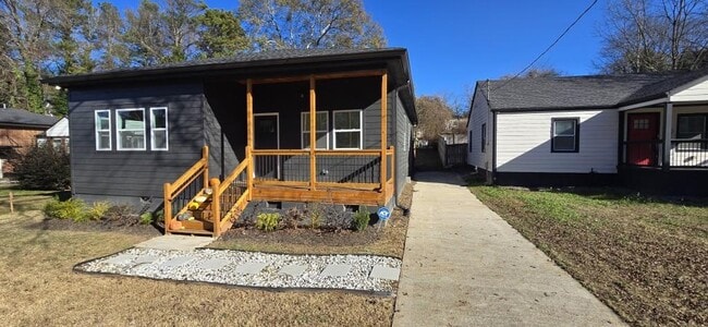 Photo - 639 Ozburn Rd NW