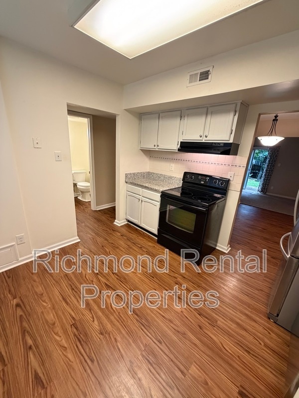 Photo - 1699 Heritage Hill Dr