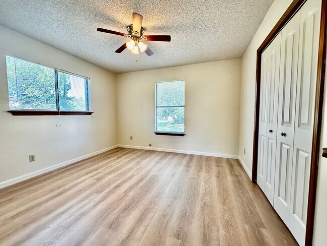 Photo - 580 Rimrock Rd Townhome