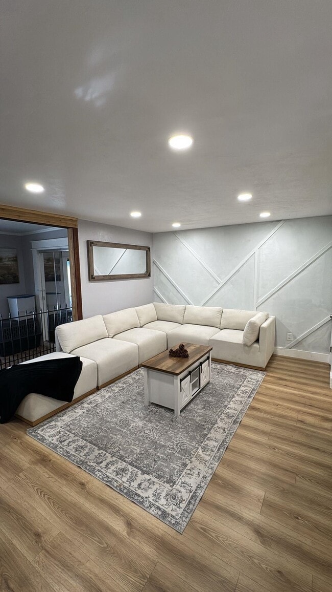 Photo - 2348 Merrigan Pl