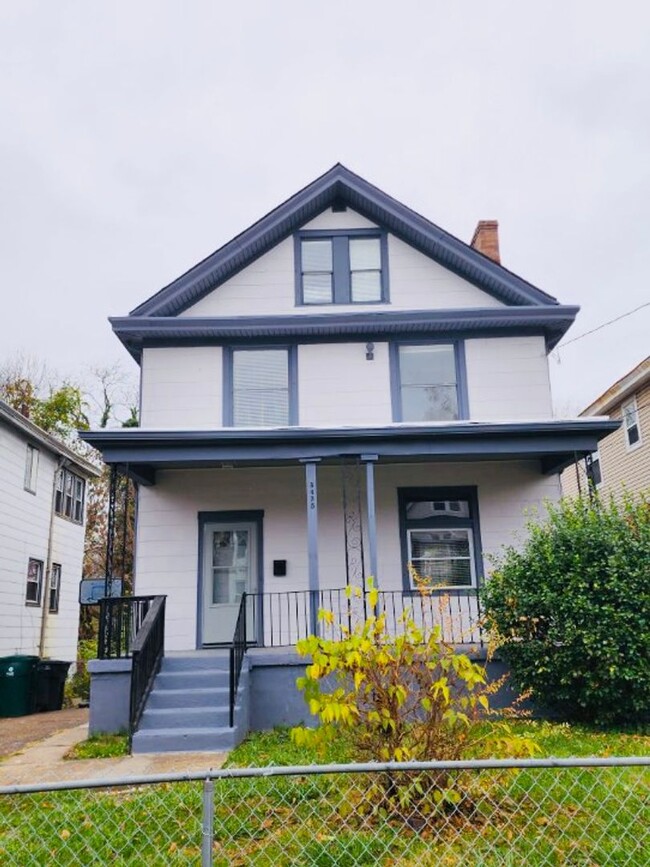 6 bed-1.5 bath Updated home in Walnut Hills - 6 bed-1.5 bath Updated home in Walnut Hills