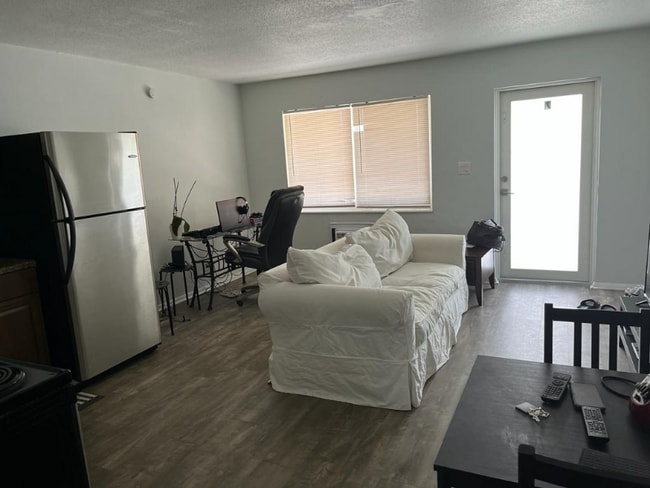 Photo - 5221 NE 18th Ave Unit 7