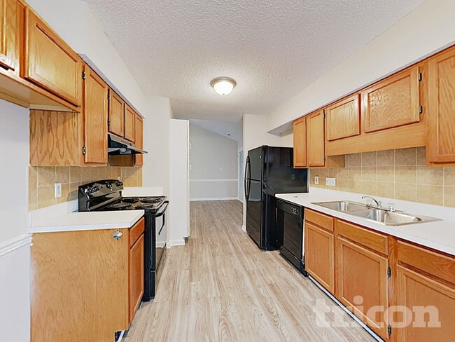 Photo - 5513 Southminster Ln