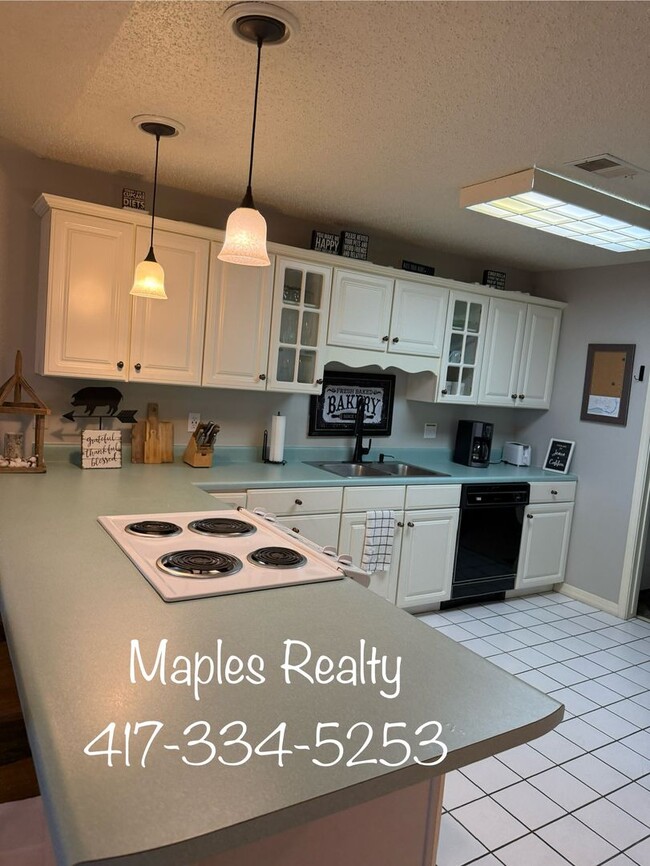 Photo - STUNNING 2 bedroom, 2 bathroom condo at Po...