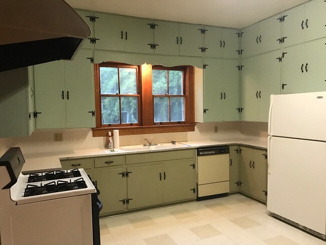 Photo - 704 E Thomas St