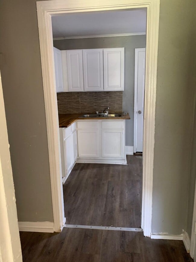 Photo - 1068 Blanchard Pl Unit 1