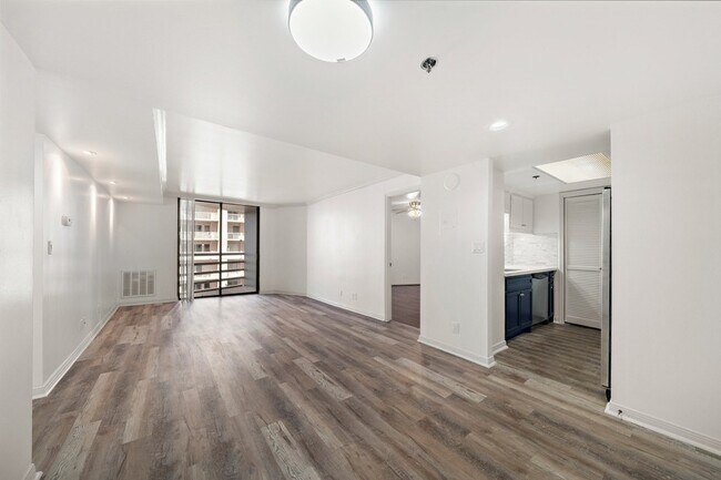 3525 Sage Rd Unit 613