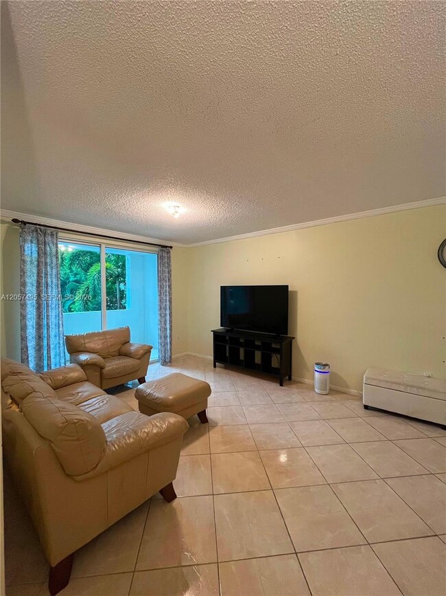 Photo - 17145 N Bay Rd Unit 4301