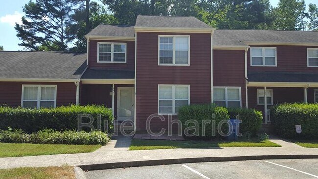 121 Hollow Oak Drive - 121 Hollow Oak Drive Townhome