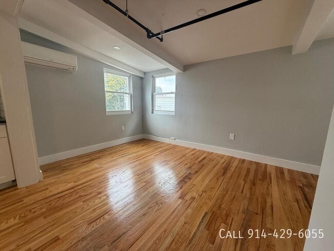 Photo - 103 Yonkers Ave