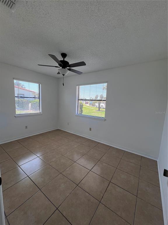 Photo - 24 Oriole Cir