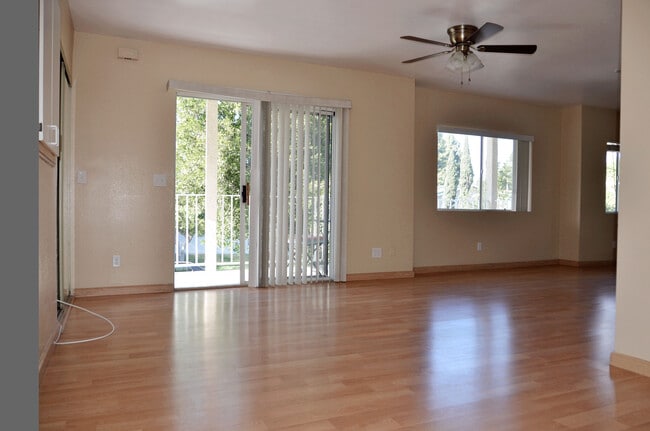 Photo - 5646 La Mirada Ave