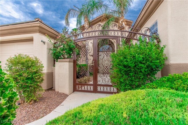 Photo - 6313 W Crestfield Ave