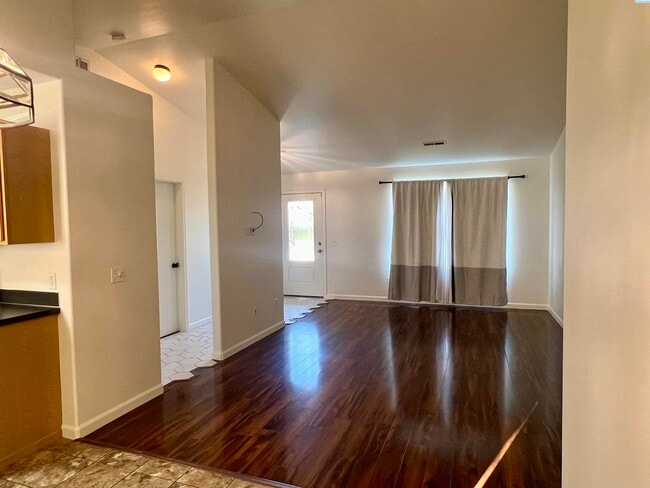 Photo - West Pasco rambler for rent