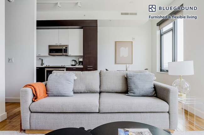 Photo - 1212 4th St SE Unit FL9-ID933