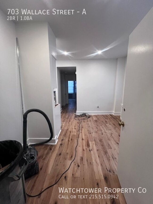 Photo - 703 Wallace St Unidad A