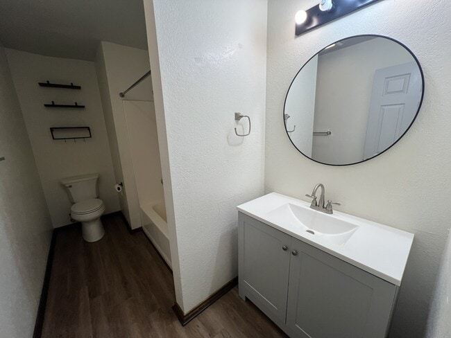 Photo - 108 Raymond Buckner Dr