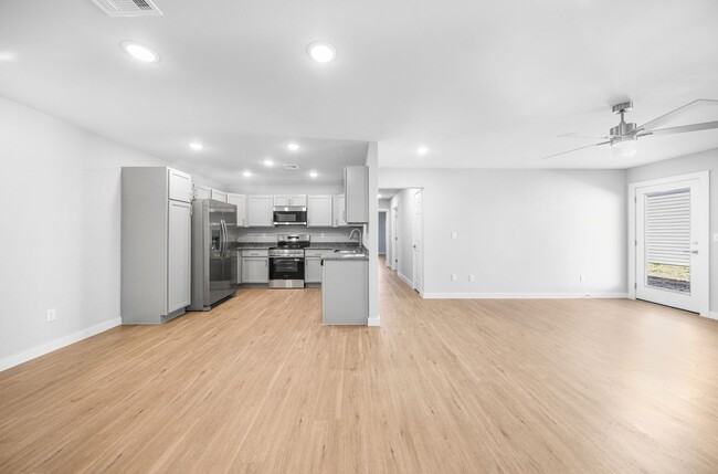 Photo - 6603 NW Altus St