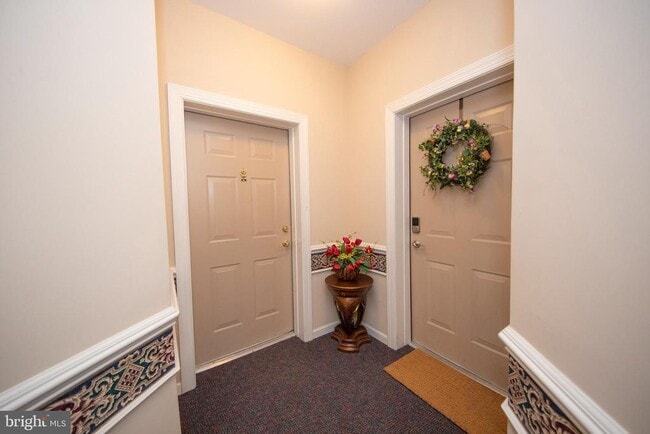 Photo - 712 Kings Path Unit 3A