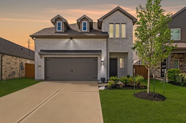 Building Photo - 21215 Catalina Palm Dr
