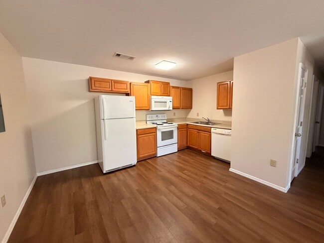 Photo - 408 NE 7th St Unit Apt 1