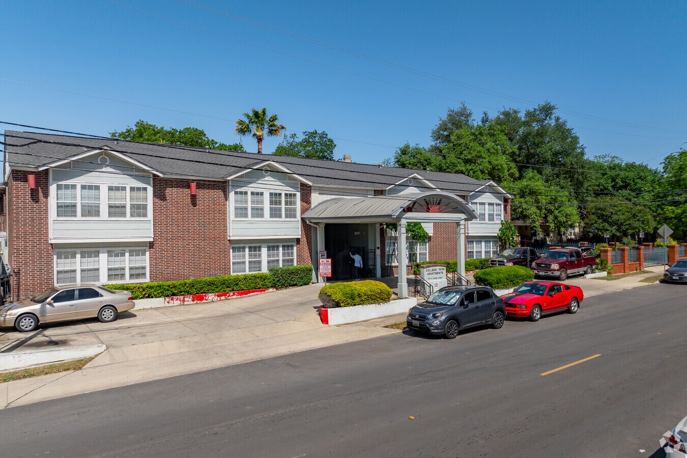 Alternate - College Park Apartments