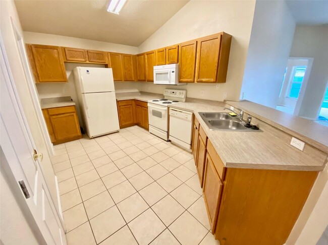 Photo - 3120 Rawcliffe Rd