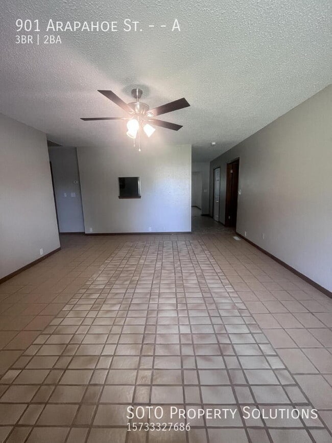 901 Arapahoe Dr