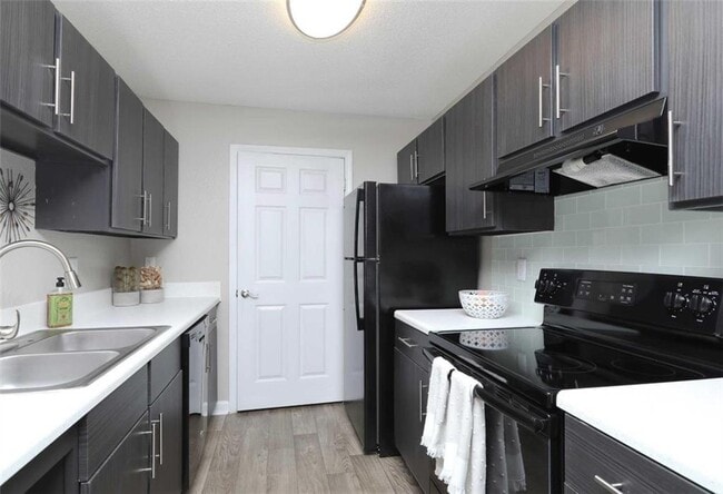 Photo - 9200 Roberts Dr Unit 7-737