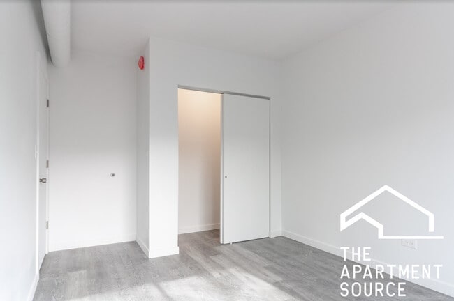 Photo - 1706 W Glenlake Ave Unidad 2